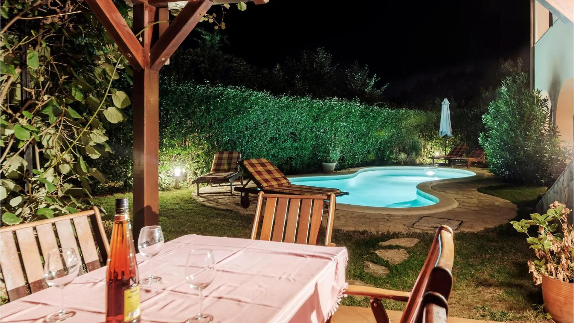 Nice Apartment In Pula With Kitchen Croatia