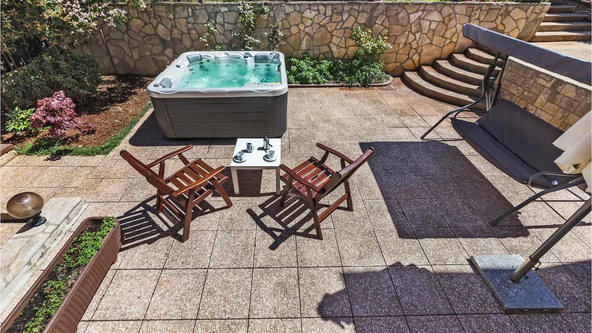 Nice Apartment In Pula With Kitchen